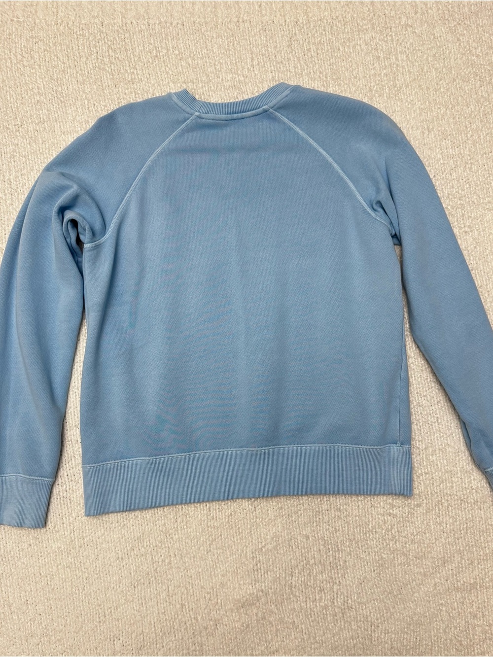 Vineyard Vines Women’s Surf Terry Crewneck Sweatshirt - Picture 5 of 5